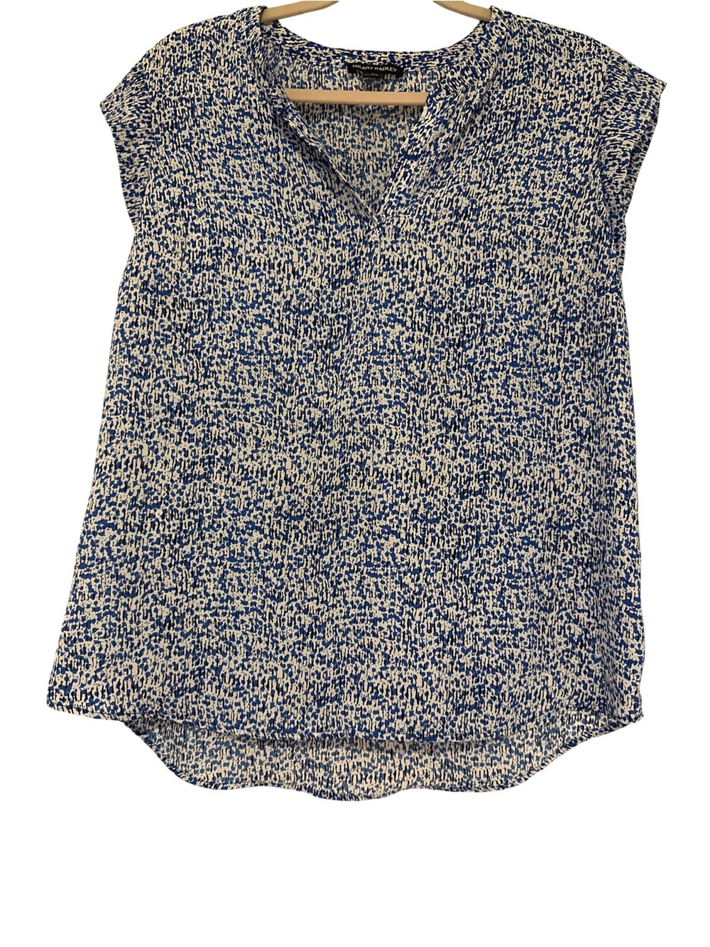 Hilary Radley Blue and WhitePrinted Cap-Sleeve Blouse, M